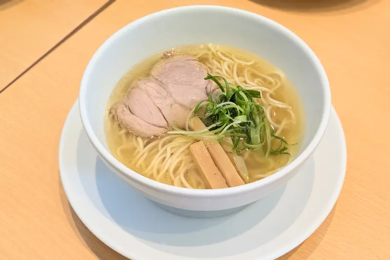 らぁ麺食堂 吉凛_塩らぁ麺