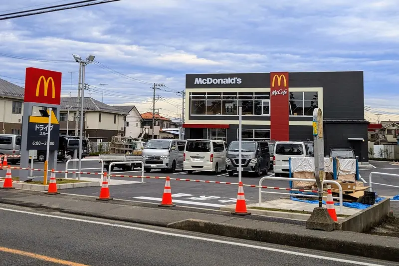 マクドナルド津久井街道店3