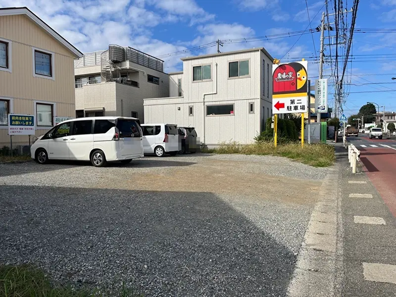 農場の家_駐車場