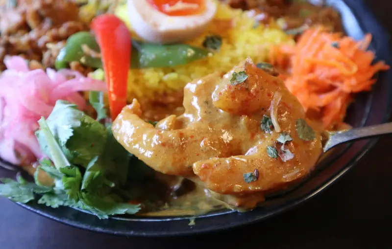 MOGUMOGU カレーアップ(エビとキノコ)