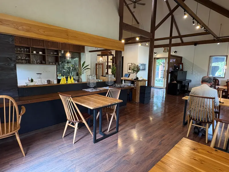 Thai terrace Ledu 内観客席