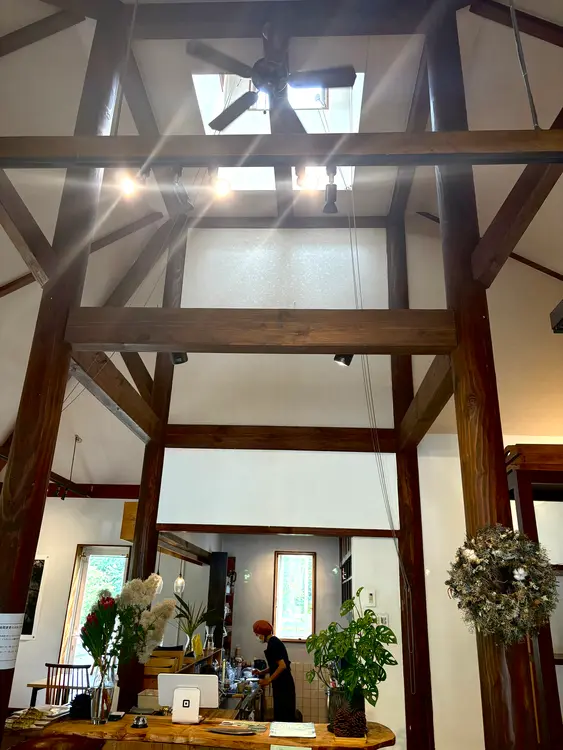 Thai terrace Ledu 吹き抜け