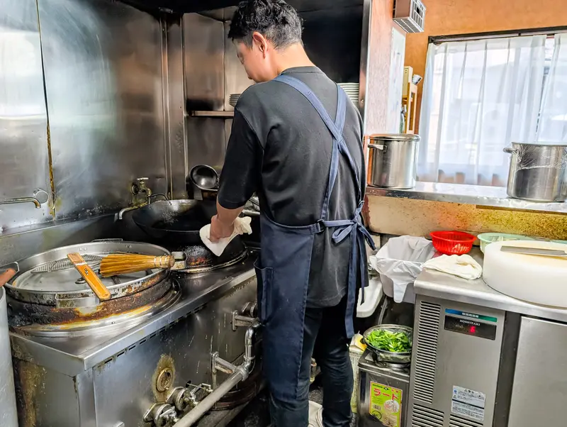 香林 ご主人の調理風景