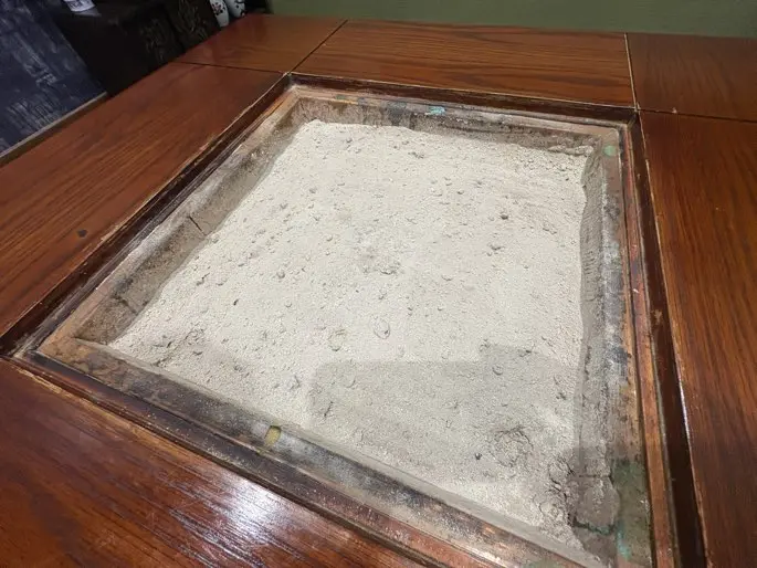 津久井の庵　囲炉裏