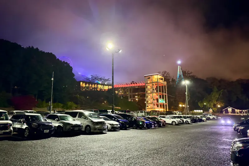 イルミリオン　駐車場