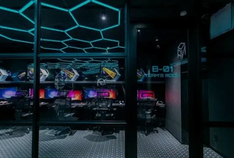 NOABOX町田_個室ゲーミングルーム