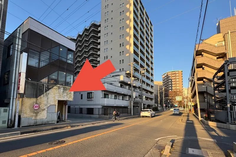 ミートル　アクセス