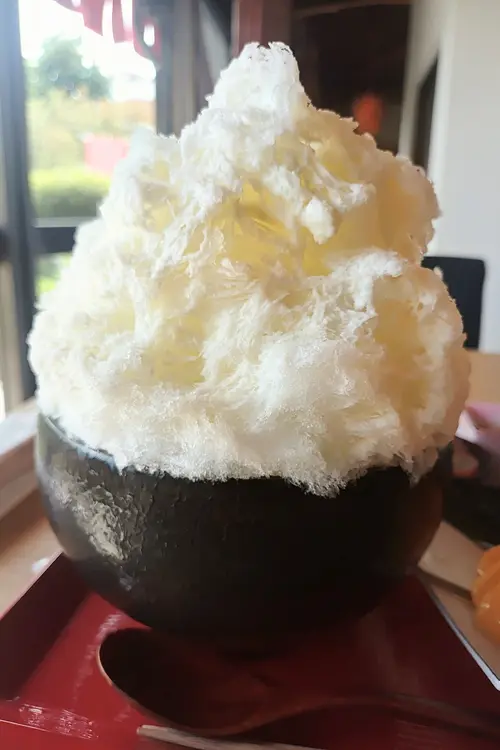『フルーツかき氷定食』が食べられる、相模原市緑区長竹に2026年7月11日オープンの『たすく』_『マンゴーかき氷定食』のかき氷