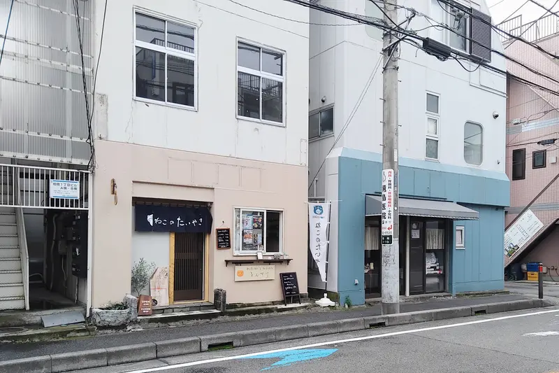 2026年9月1日オープンした、小田急相模原駅南口の「ねこのたいやき TONSUKE とんすけ」_外観②