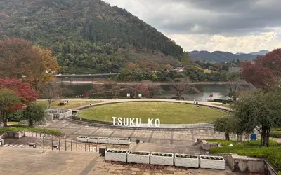 【11/6】津久井湖に冬の花火があざやかに打ち上がる！『第9回つくい湖湖上祭』開催