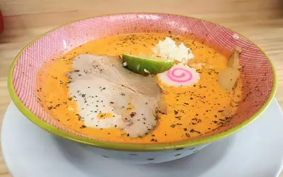 新店『RAMEN KURACHIKI』へ！酸っぱ辛くてクリーミーな新感覚トムヤムヌードルを実食