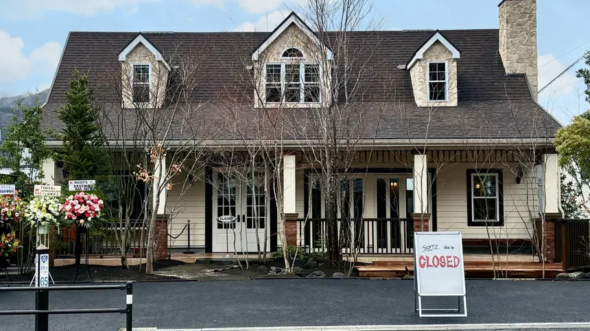 相模湖にアメリカンダイナーがオープン！豪快ハンバーガーとステーキ