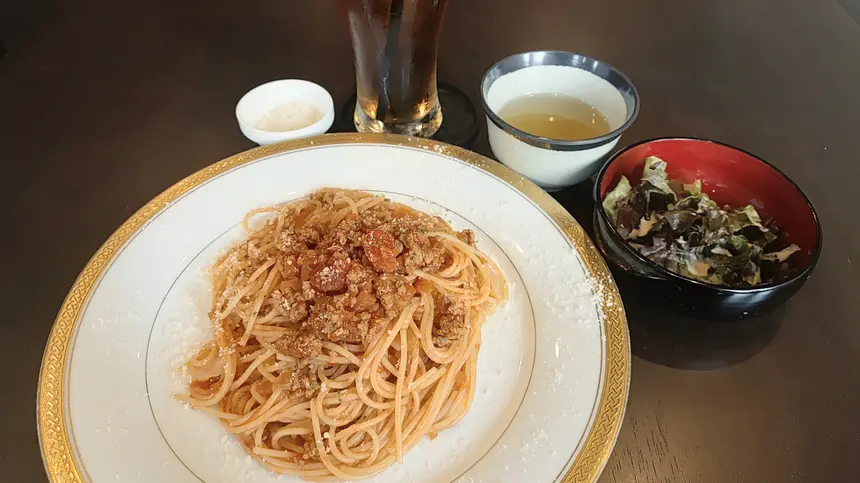 ダイニングラウンジみい